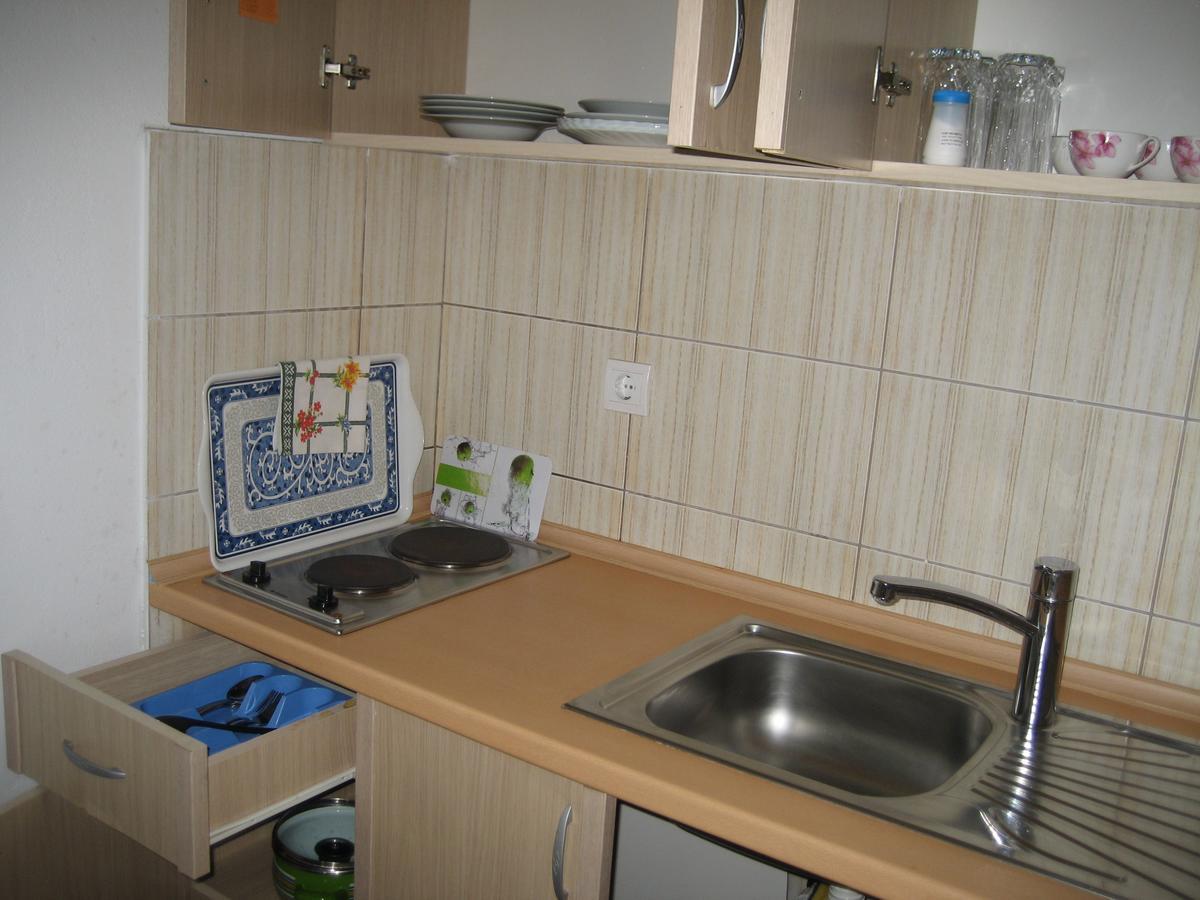Guest House Vila Mimoza อุลซิน ภายนอก รูปภาพ